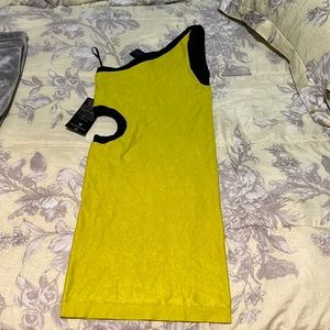 Yellow and black halter top BeBe dress never worn.